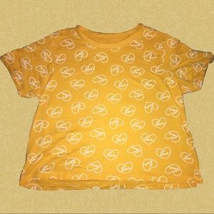 Yellow shirt or printed tee